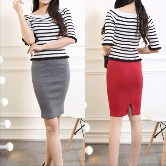 NWOT Knit Bodycon Skirt Size Small - Picture 7 of 7